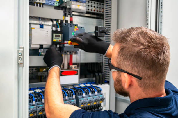 Best Local Electrician Companies  in Tigard, OR